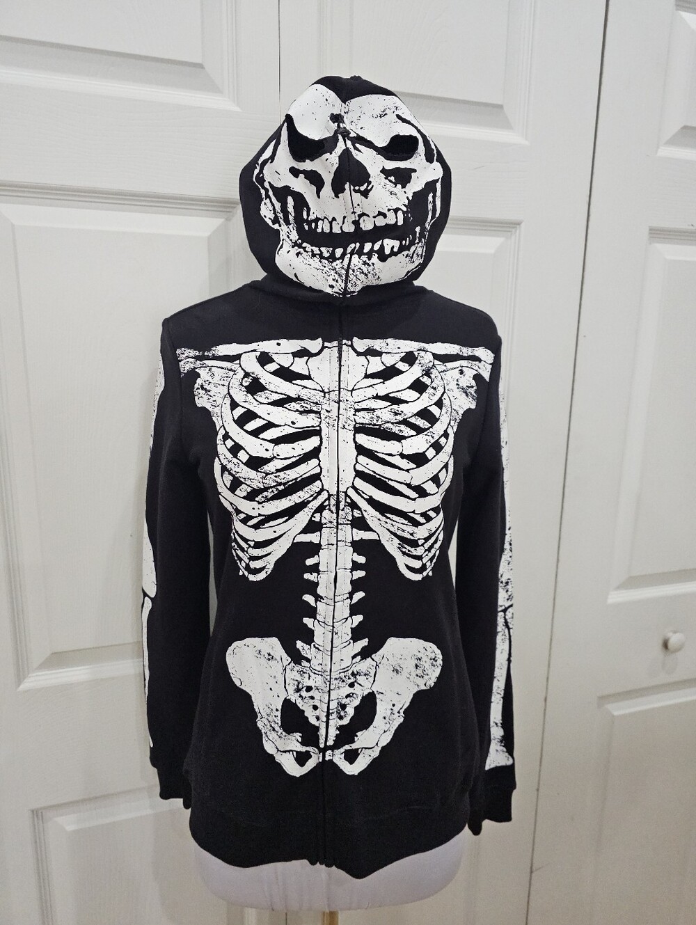 Hot Hopic Punk Goth Skull Skeleton Zip Up Mask Black White Hoodie Top XS S